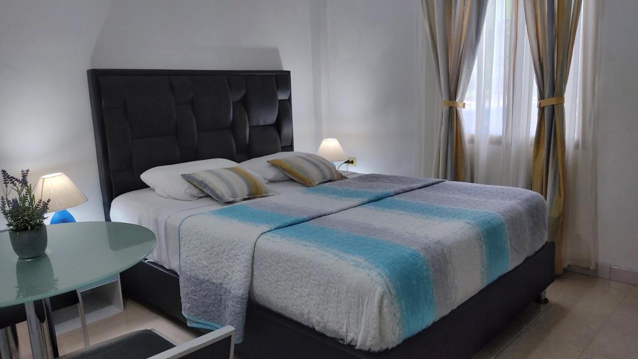 Bella Suite Frente Al Aeropuerto Catia La Mar Екстер'єр фото